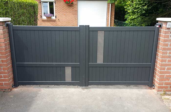 portail exterieur alu